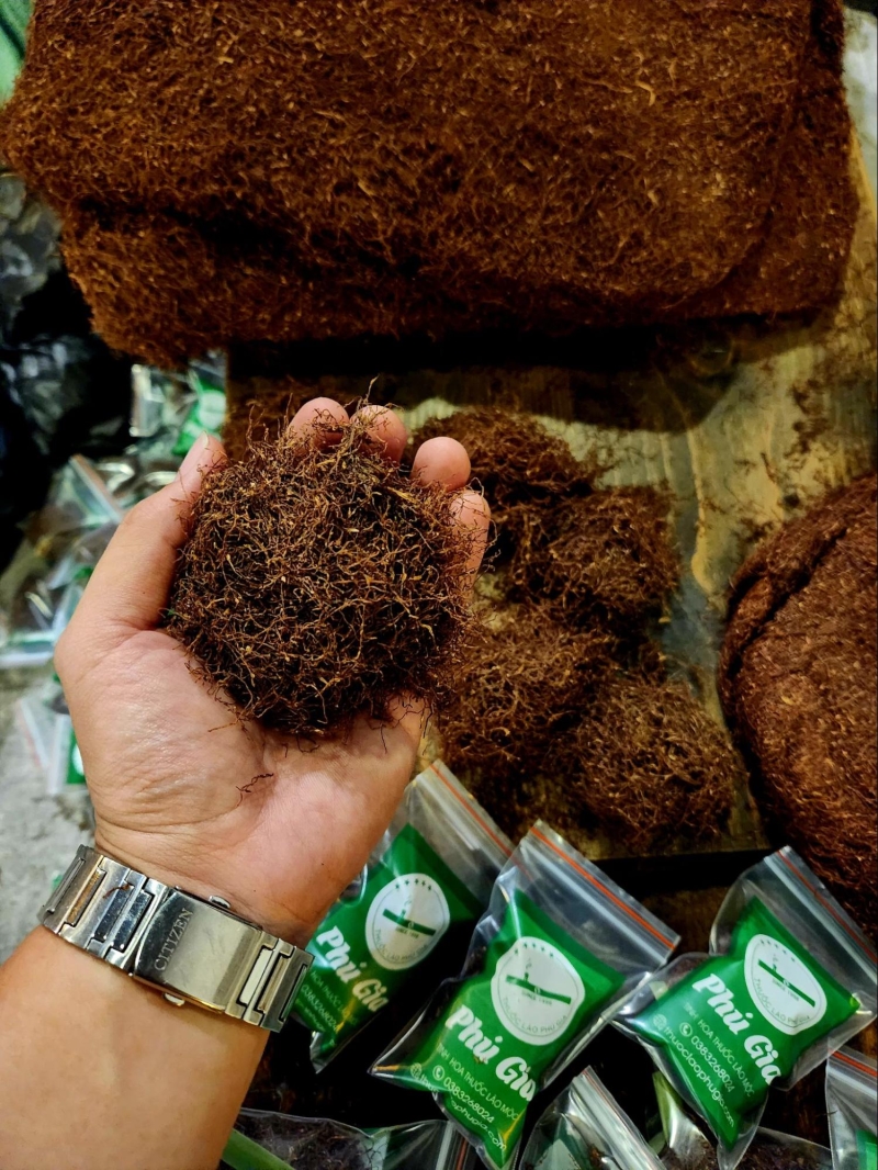 Có nhu cầu mua điếu cày và thuốc lào, quý khách hãy liên hệ Phú Gia 