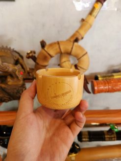 Gạt tàn tre đựng tàn thuốc lào