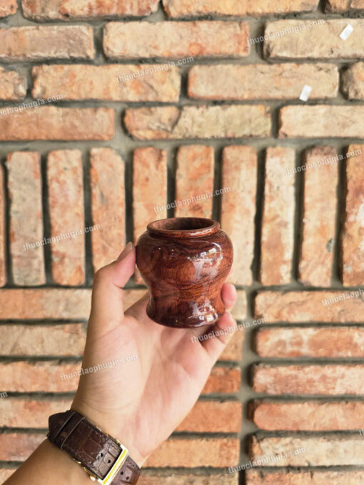 Hộp gỗ mun cao đựng thuốc lào