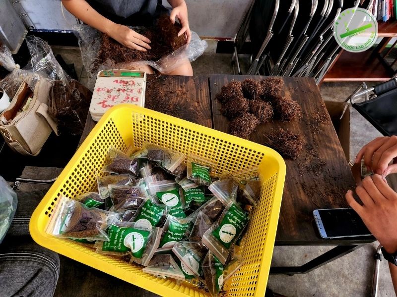 Mua thuốc lào ngon Hà Nội ở đâu chuẩn mộc, không hồ tẩm hóa chất, chất lượng cao? 3 thuốc lào ngon hà nội